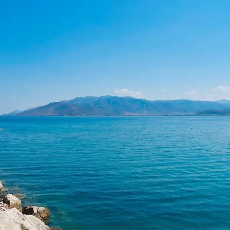 Hotel apartamentowy Anigraia