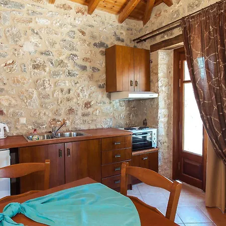 Anigraia Hotel apartamentowy 3*