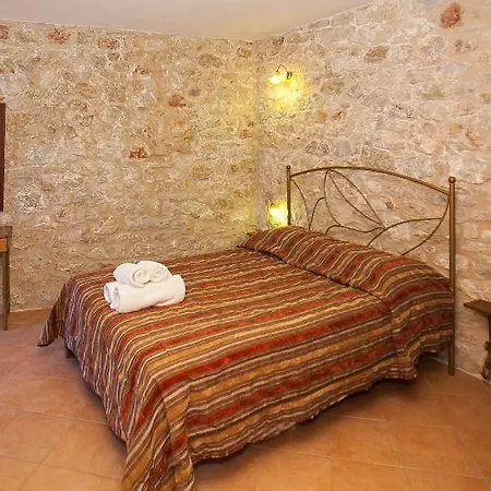 Hotel apartamentowy Anigraia