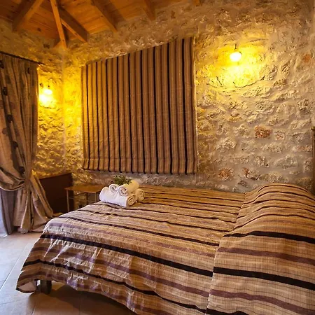 Aparthotel Anigraia 3*