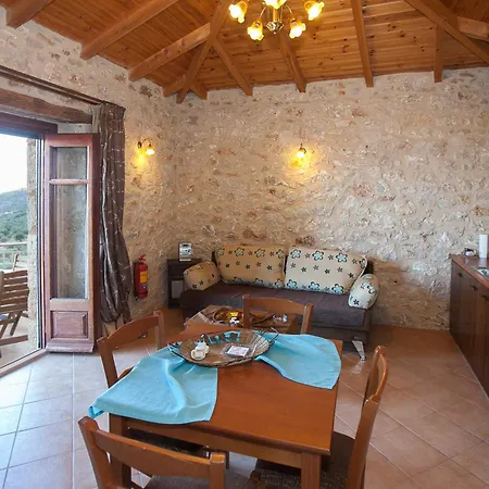 Anigraia Aparthotel 3*