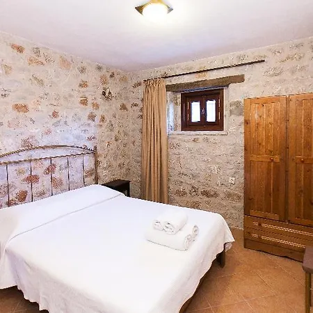 Anigraia 3* Paralio Astros
