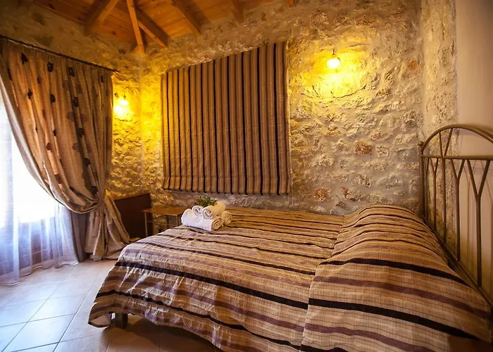 Ξενοδοχείο με διαμερίσματα Anigraia 3*